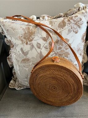 Woven Round Crossbody Bag in Tan